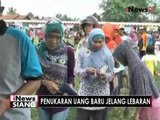 Jelang lebaran, warga Cilacap rela antri di loket penukaran uang yang digelar BI - iNews Siang 01/07