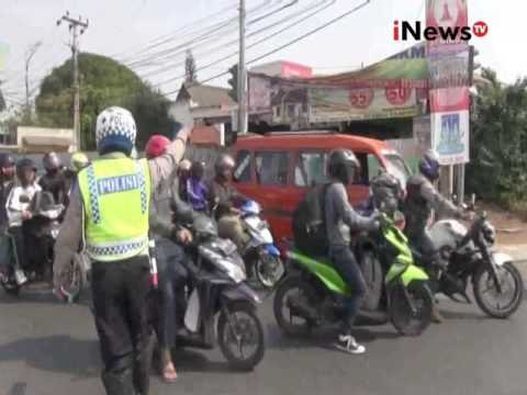 Arus mudik 2016, arus balik, jalur Padalarang mengalami kepadatan - iNews Petang 08/07