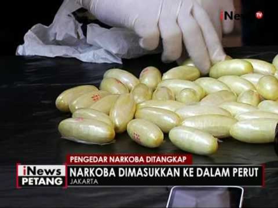 Petugas berhasil menangkap pengedar narkoba asal Afrika Selatan - iNews Petang 11/07