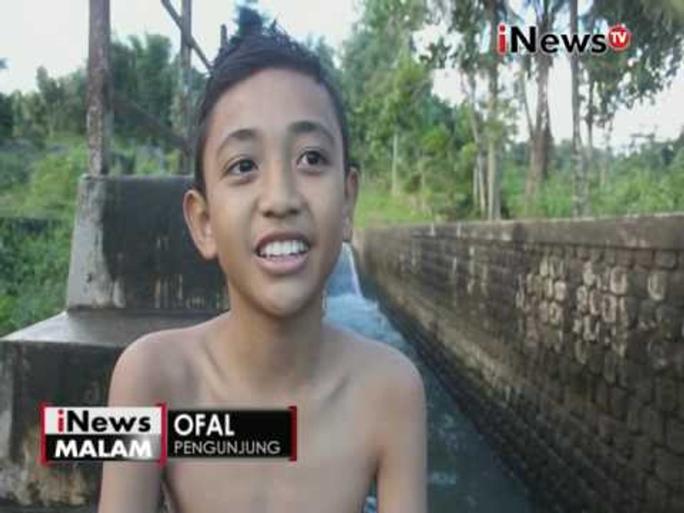Keseruan bermain perosotan irigasi Abangan - iNews Malam 17/07