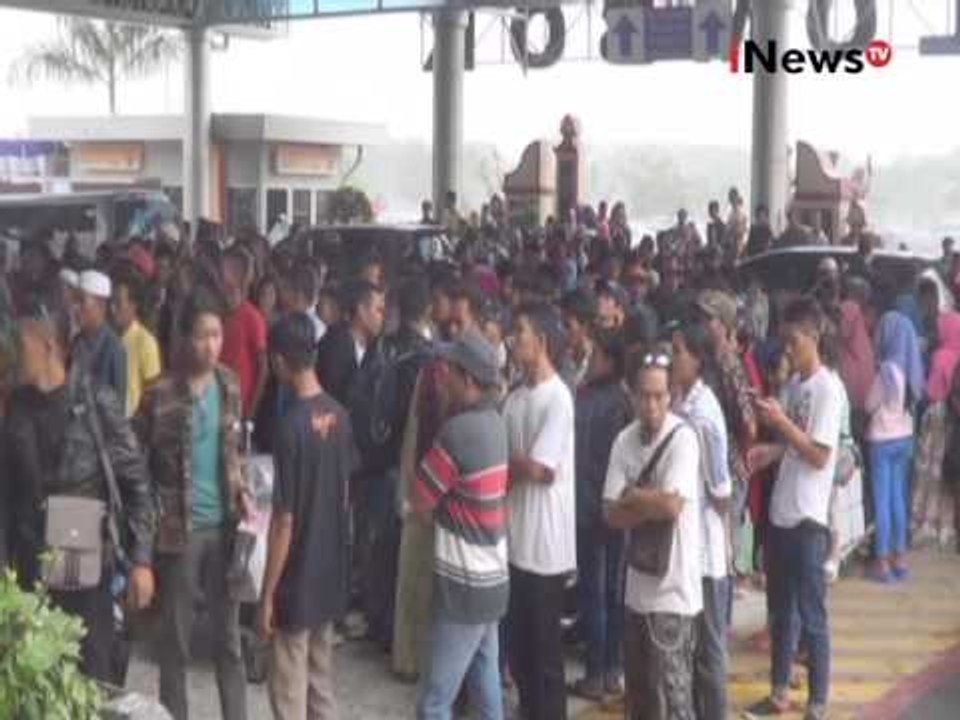 Erupsi anak gunung Rinjani, bandara Lombok ditutup sementara - iNews Pagi 02/08