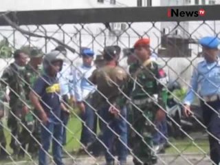Aparat Brimob disiagakan untuk amankan warga dari bentrok dengan TNI AU - iNews Pagi 16/08