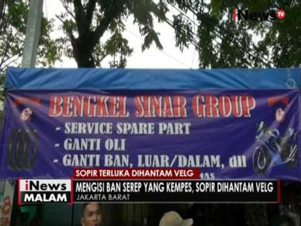 Seorang supir bemo dilarikan kerumah sakit akibat wajahnya terluka kena velg - iNews Malam 29/08