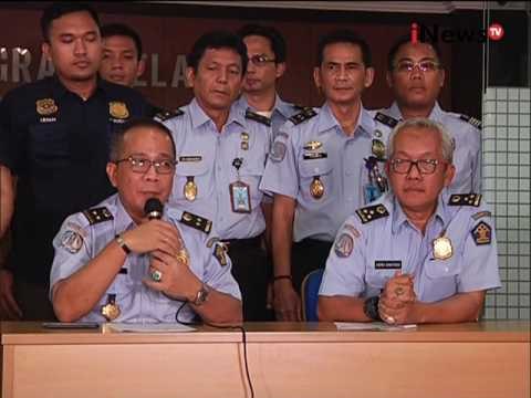 Kepala kantor imigrasi Japus beri keterangan terkait di deportasinya Beng Ong - iNews Malam 06/09