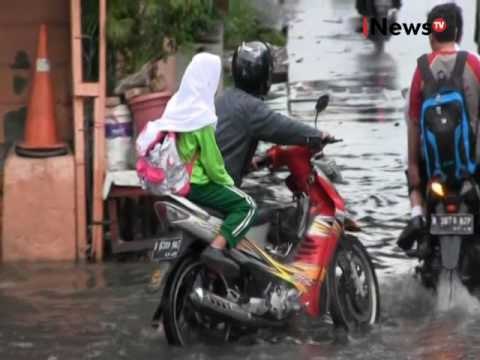 Kali meluap, daerah Kebun Jeruk Jakbar kembali tergenang setinggi 30 cm - iNews Siang 30/09