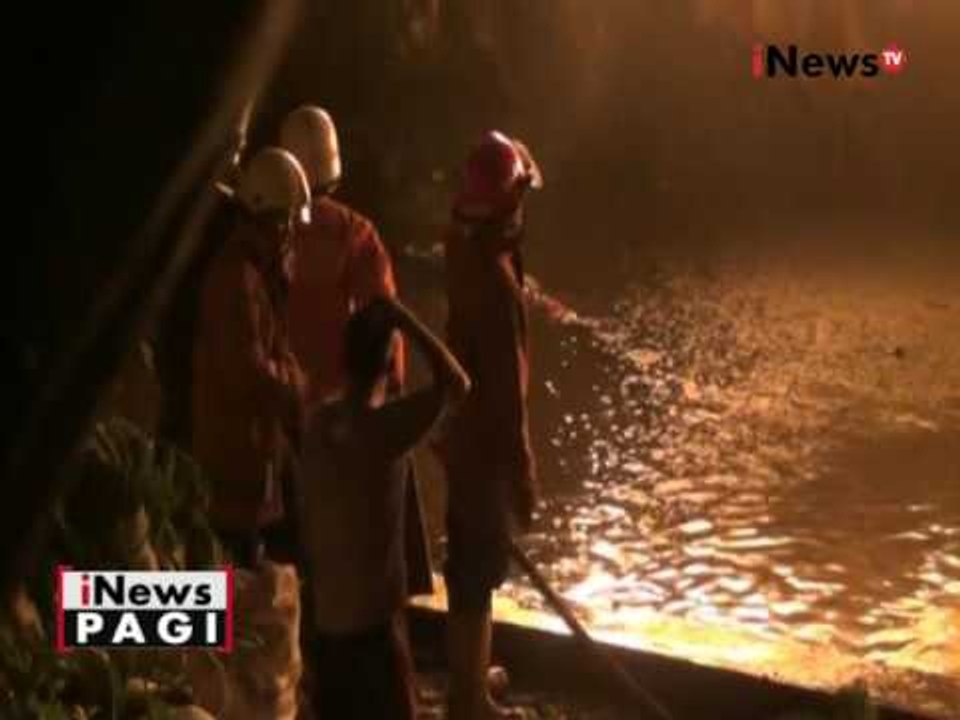 Puluhan bangunan dikawasan lokalisasi Gunung Antang, Matraman ludes terbakar - iNews Pagi 06/10