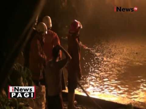 Puluhan bangunan dikawasan lokalisasi Gunung Antang, Matraman ludes terbakar - iNews Pagi 06/10