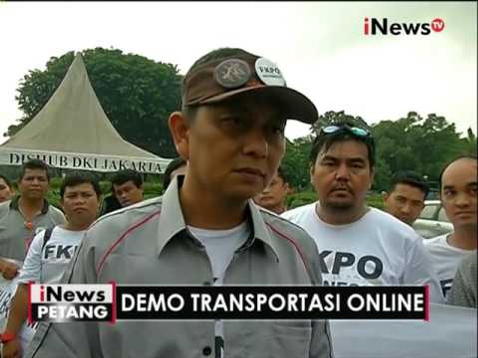 Live Report : terkait demo supir taksi online tuntut UU transportasi online - iNews Petang 10/10