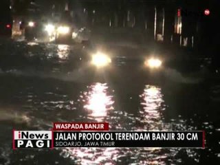 Hampir seluruh ruas jalan di Sidoarjo tergenang banjir - iNews Pagi 10/10
