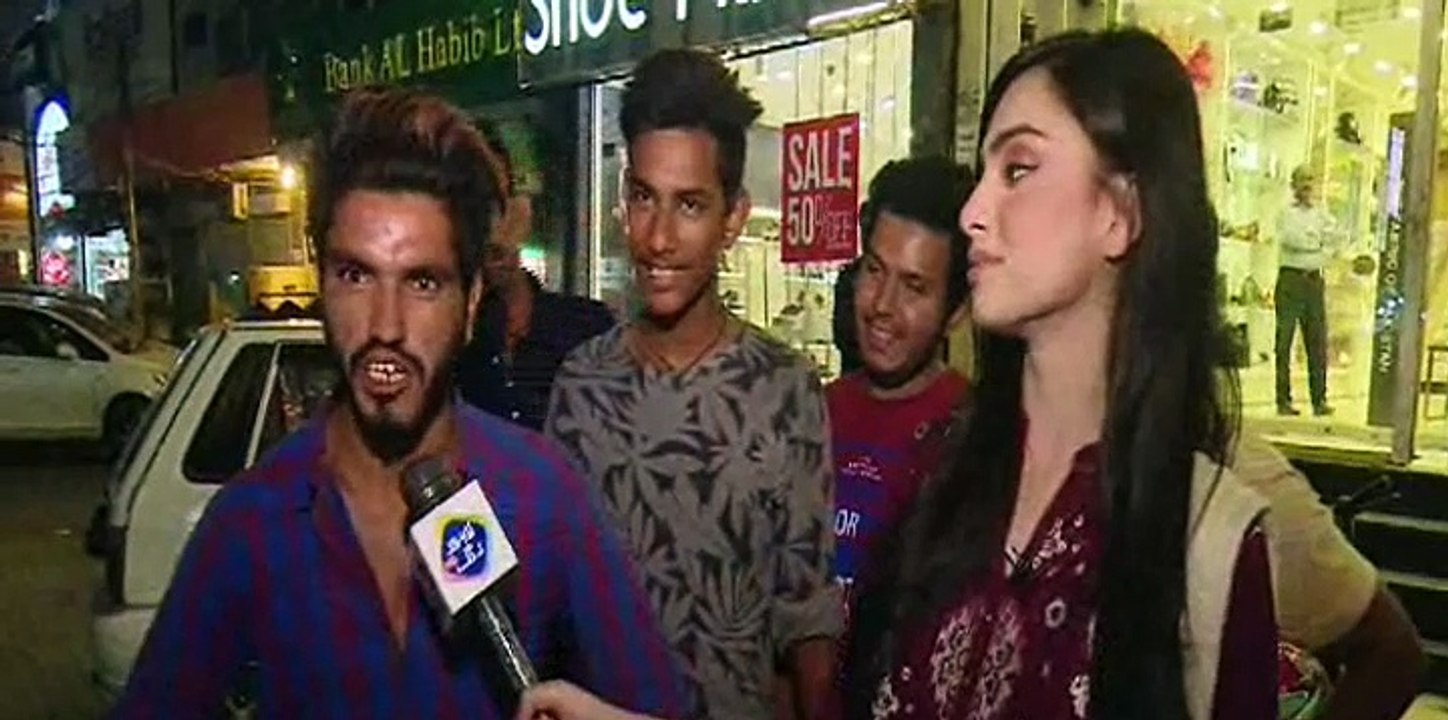 Pakistani Suniel Shetty in Action - Kis Ko Vote Dy Ga | Funny