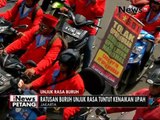 Ratusan buruh berdemo tuntut kenaikan upah di Jakarta - iNews Petang 31/10