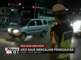 Petugas menyiapkan rekayasa Lalu Lintas saat arus balik di Brebes - iNews Pagi 27/12