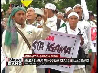 Download Video: Sejak pagi hari, Massa sudah memenuhi depan PN Jakpus untuk berorasi - iNews Siang 27/12