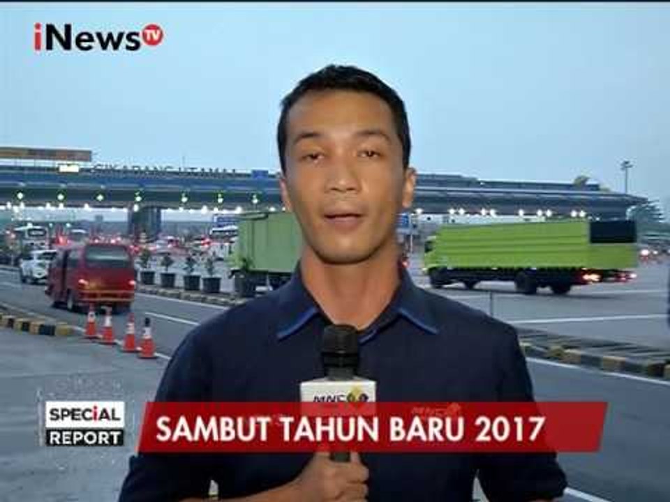Live Report : Kondisi terkini arus lalin gerbang Tol Cikarang Utama - Spesial Report 30/12