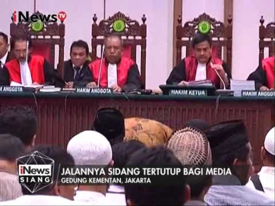 Sidang Ahok kembali digelar dengan agenda uji materi & tertutup dari media - iNews Siang 03/01