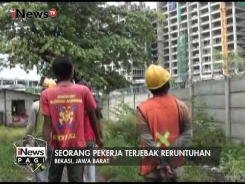 Seorang pekerja terjebak dalam reruntuhan gedung Apartement di Bekasi - iNews Pagi 05/01