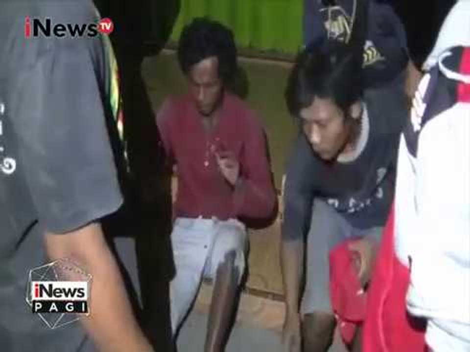 Hindari Balap Liar, Sebuah Truk Tabrak Pohon & Terjepit Dibadan Truk - iNews Pagi 22/01