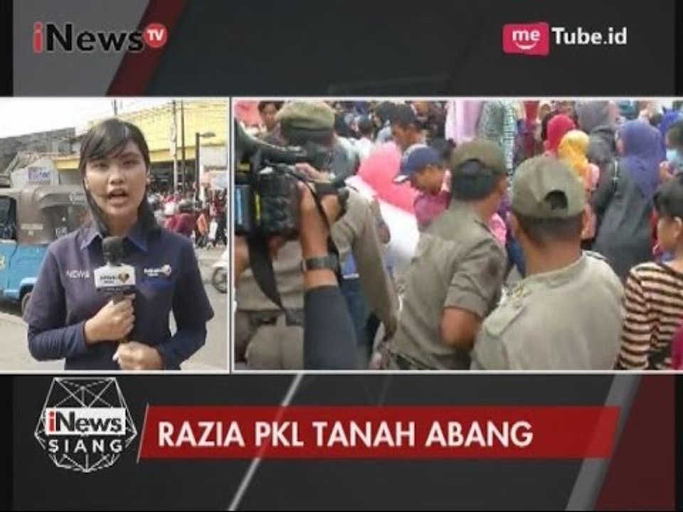 Satpol PP Tertibkan Pedagang yang Berjualan di Trotoar - iNews Siang 14/05