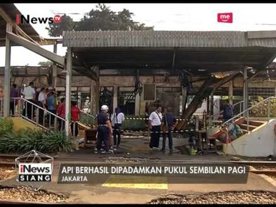 Akibat Kebakaran, Penumpang KRL di Stasiun Klender Terlantar - iNews Siang 19/05