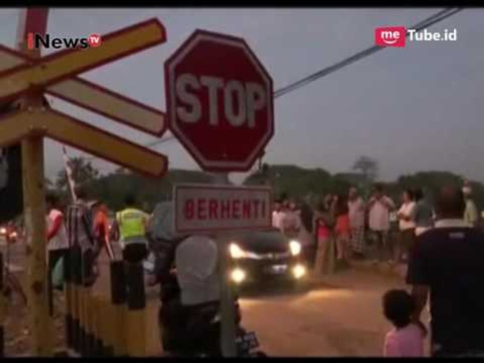 Akibat Terobos Palang Pintu, 5 Pengendara Motor Tewas Ditabrak Kereta di Kendal - iNews Siang 16/06