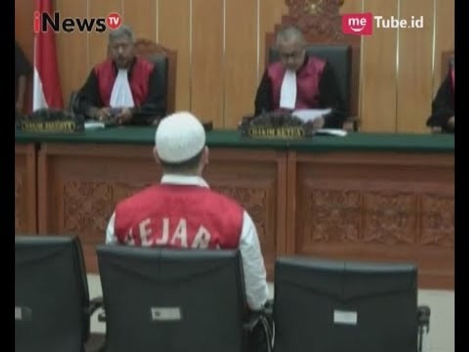 Ridho Rhoma Jalani Sidang Perdana Kasus Narkoba di PN Jakarta Barat - iNews Malam 04/07