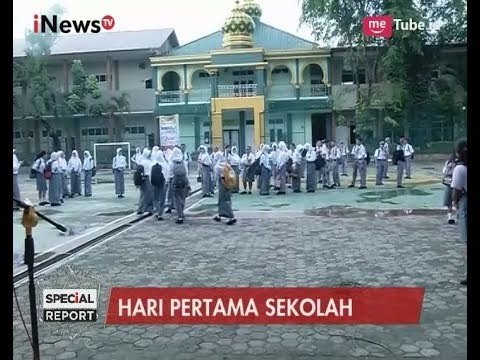 Pelajar Antusias Jalani Hari Pertama Sekolah di SMAN 3 Medan - Special Report 17/07