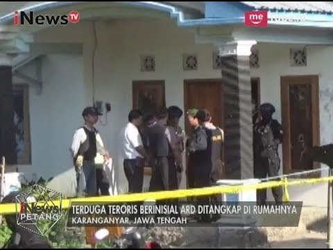 Densus 88 Melakukan Penangkapan Terduga Teroris di Karanganyar Jateng - iNews Petang 16/08