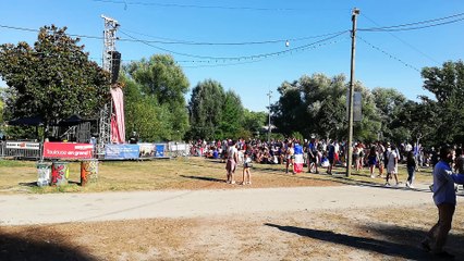 Premières ambiance à la Praire des Filtres avant la demi-finale