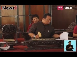 Video herunterladen: Jelang Pernikahan Kahiyang Ayu, Tim Karawitan Terus Gelar Persiapan - iNews Siang 23/10