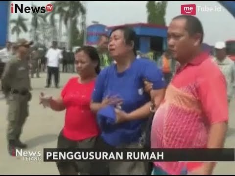 Sejumlah Warga Menangis Histeris Saat Rumahnya Dibongkar Satpol PP - iNews Petang 06/09