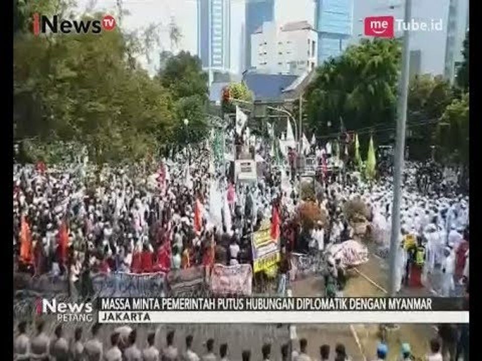 Massa Pendemo Minta Pemerintah Putus Hubungan Diplomatik Dengan Myanmar - iNews Petang 06/09