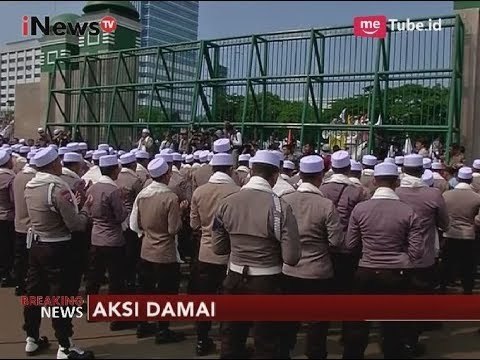 Kondisi Terkini di Depan Gedung DPR RI dalam Aksi Damai 299 - Breaking News 29/09