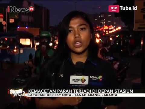 PKL Tanah Abang Tetap Berjualan di Trotoar Meski Kerap Ditertibkan - iNews Petang 25/10