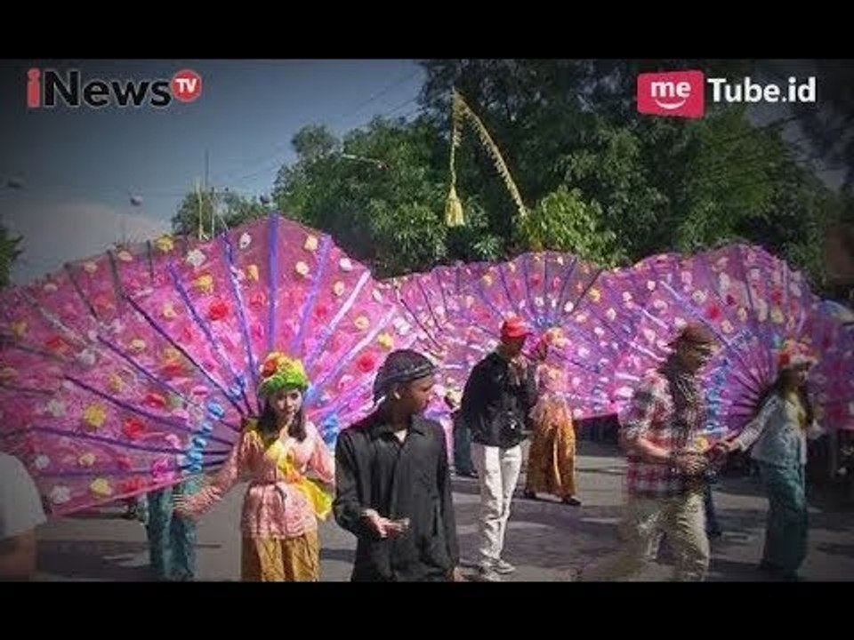 Peringati Hari Jadi Ke-490, Warga Indramayu Berkumpul di Alun-alun - iNews Pagi 09/10