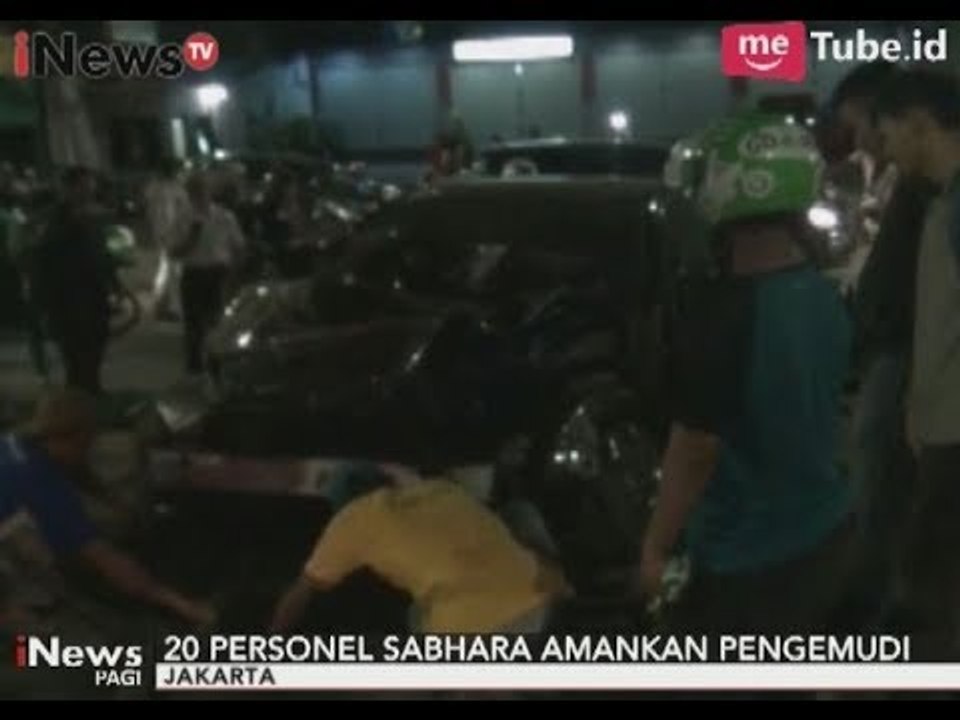 Berkendara Ugal-ugalan, 2 Pemuda Mengaku Keluarga Pejabat POLRI Dikepung Warga - iNews Pagi 16/10