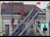 Crane LRT di Kelapa gading Roboh dan Hantam Rumah Warga - iNews Siang 17/10