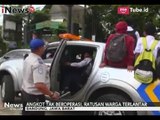 Imbas Mogok Angkutan Umum, Warga Diangkut Dengan Mobil Dishub & Satpol PP - iNews Malam 18/10