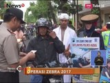 Unik! Polisi Gelar Operasi Zebra dengan Mengenakan Kostum Pejuang - iNews Siang 10/11