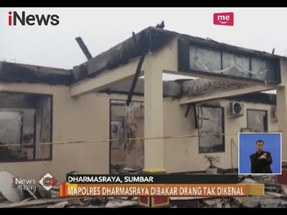 3 Orang Tidak Dikenal Membakar Mapolres Dharmasraya, Sumbar - iNews Siang 12/11