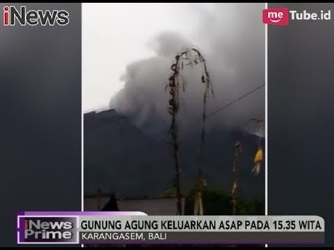 Mengeluarkan Asap Hitam, Warga Diminta Jauhi Gunung Radius 6-7,5 Km - iNews Prime 21/11