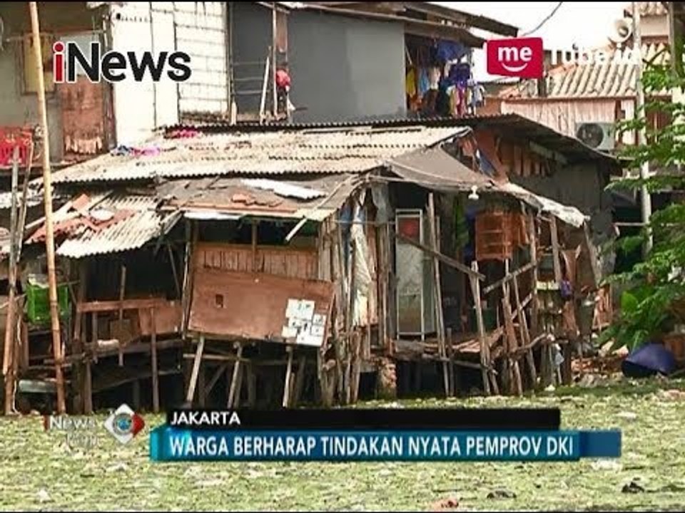 Murung di Kampung Apung, Warga Hidup di Atas Pemakaman - iNews Pagi 24/11