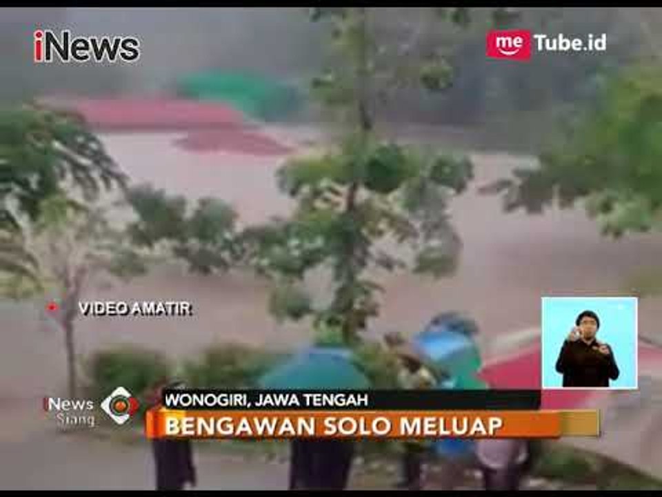 [Video Amatir] Banjir Setinggi 2 Meter Lebih Melanda Kawasan Jateng - iNews Siang 29/11
