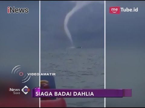 Video Amatir Pusaran Puting Beliung Badai Dahlia - iNews Sore 01/12