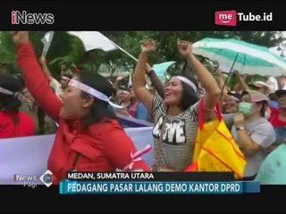 Download Video: Tuntut Pembangunan Pasar Kampung Lalang, Pedagang Demo di Depan DPRD Medan - iNews Pagi 05/12