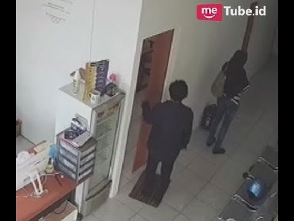 Waspada!! Berpura-pura Berobat, Sepasang Pasutri Malah Curi Hp Dokternya - Police Line 25/01