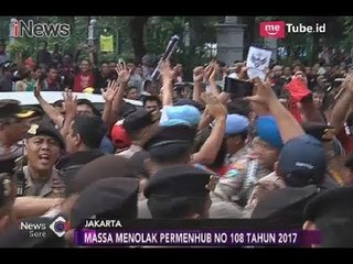 Saling Dorong Antar Pendemo, Aksi Unjuk Rasa Driver Taksi Online Ricuh - iNews Sore 14/02