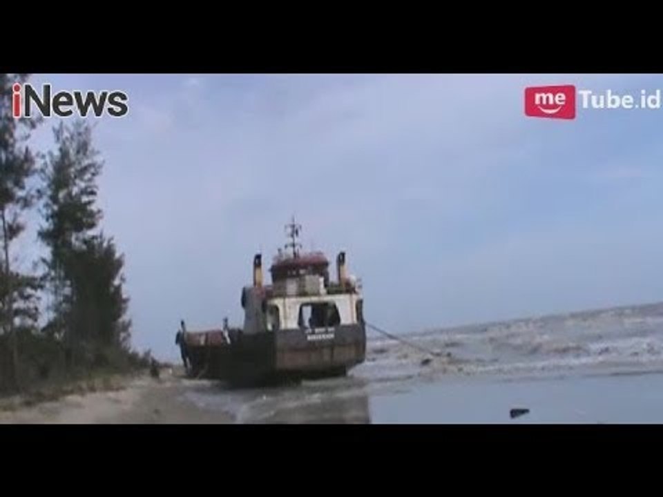 Alami Mogok, Kapal Tank Danau Mas Terbawa Ombak Hingga Terdampar di Kalsel - iNews Sore 17/02