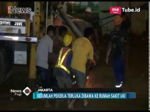 Besi Konstruksi Tol Becakayu Ambruk, Pekerja Terluka Dilarikan ke RS UKI - iNews Pagi 20/02
