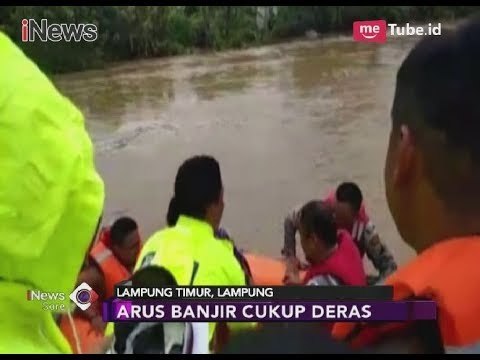 Viral Video Aksi Heroik Polisi Selamatkan Bocah Terseret Banjir - iNews Sore 01/03