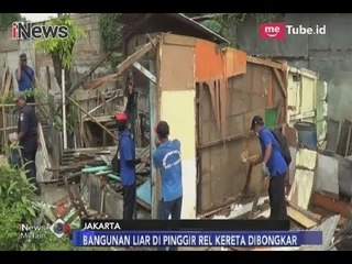 下载视频: Puluhan Bangunan Liar di Pinggir Rel KA Dibongkar Paksa Petugas - iNews Malam 01/03